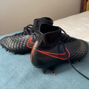Soccer cleats - Nike Magista